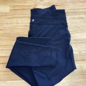 Lululemon black dot Leggings